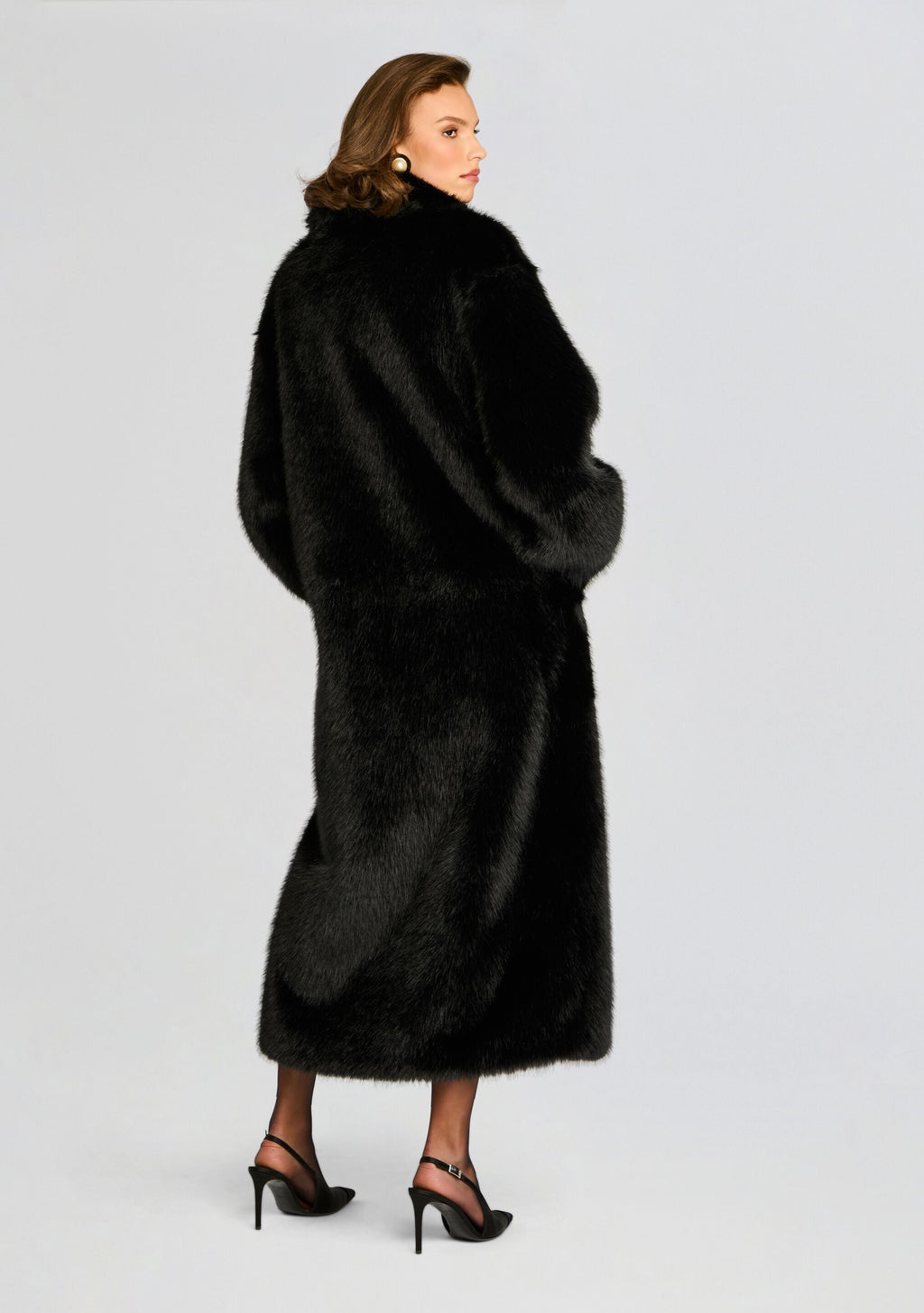 Dasha Faux Fur Jacket by retrofête in Black, product image 4