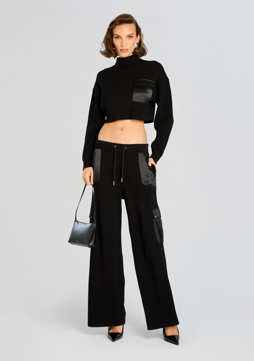 Donna Mid Cropped Sweater by SEROYA in Black, product image 5