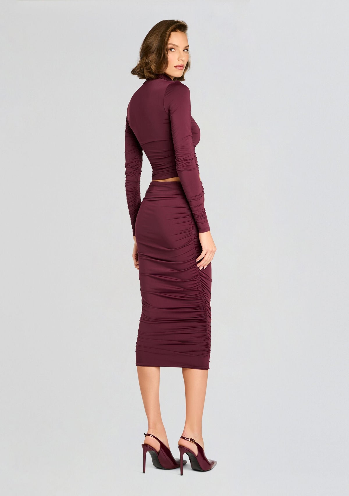 Darcy Mid Rise Ruched Midi Skirt by SEROYA in Merlot, product image 4