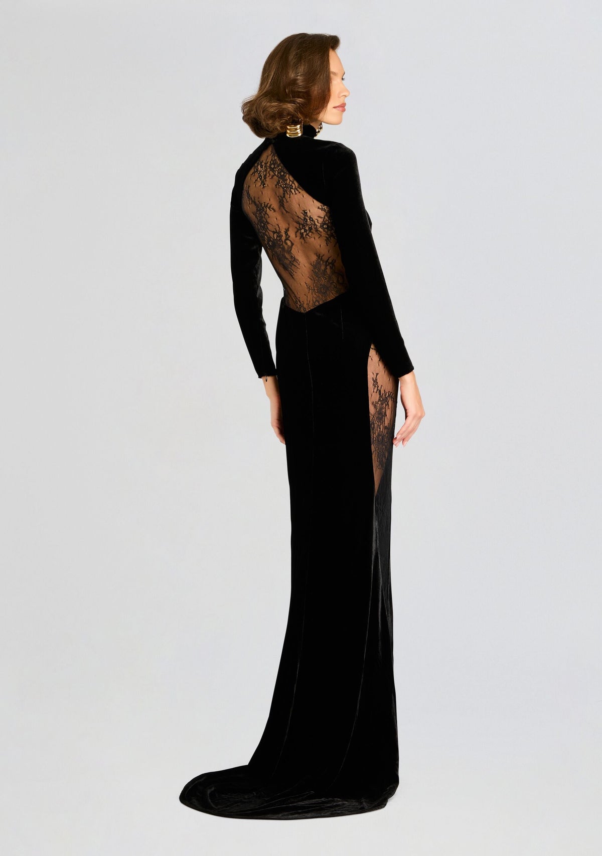 Amor Velvet Dress by retrofête in Black, product image 5
