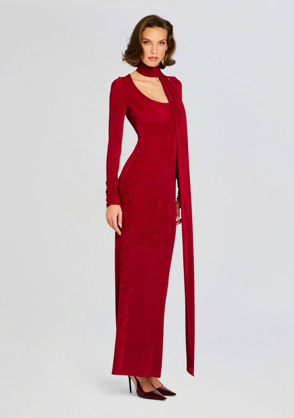 Rashelle Maxi Dress by SEROYA in Ruby Red, product image 3