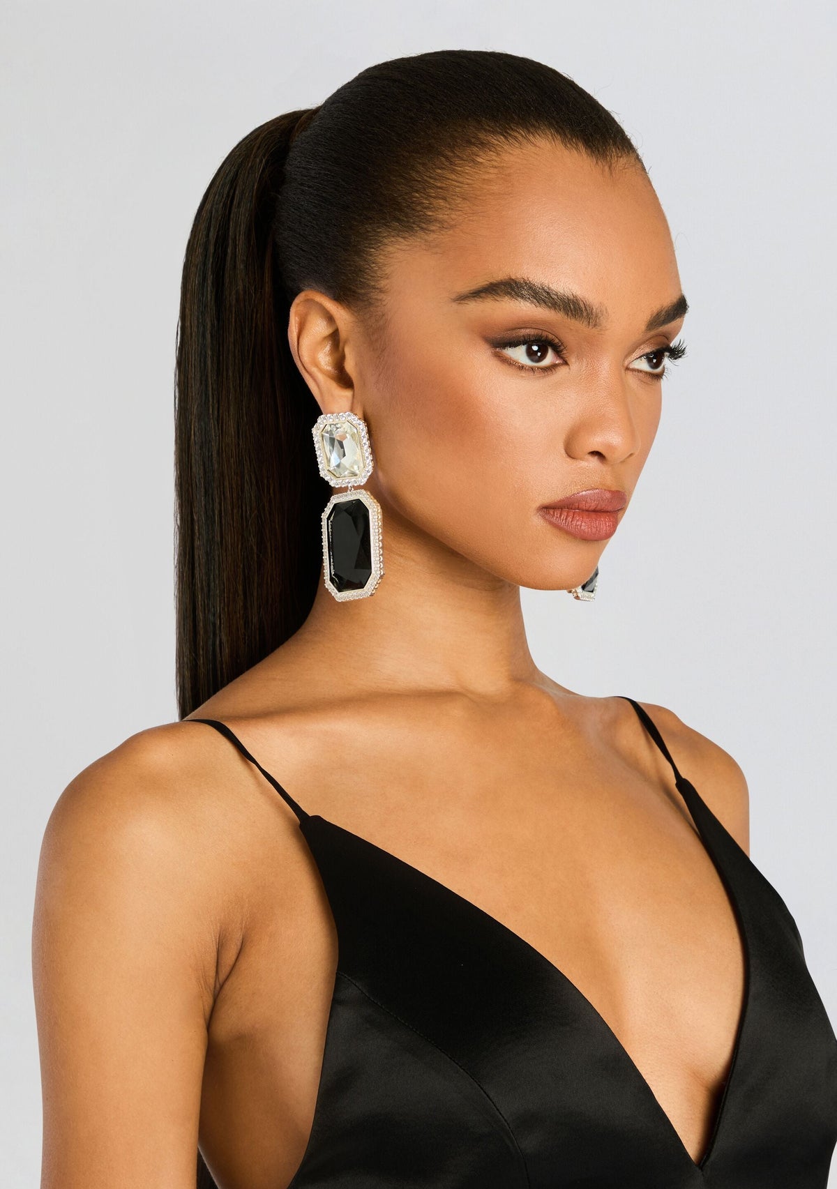 Cora Gemstone Earrings by retrofête in Black, product image 5
