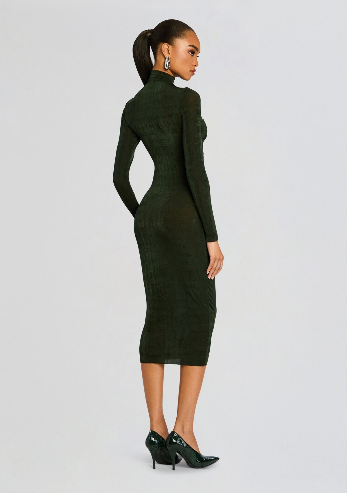 Bailey Midi Dress by SEROYA in Forest Green, product image 4