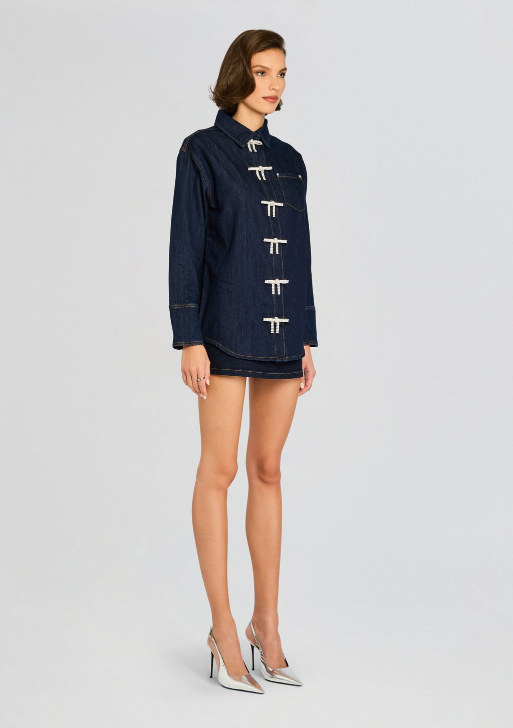 Hessa Denim Shirt by retrofête in Rinse, product image 4