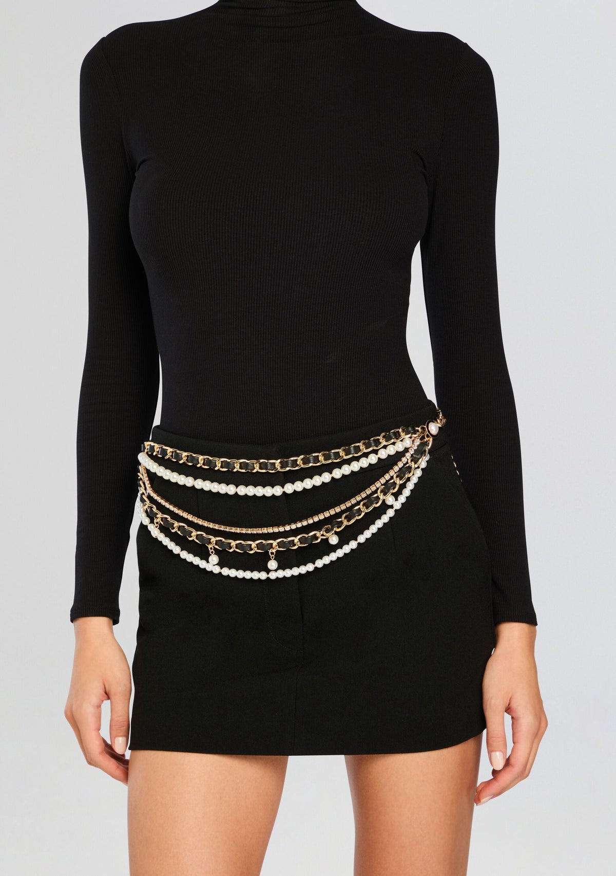 Sonya Pearl Chain Belt by retrofête in Gold, product image 4
