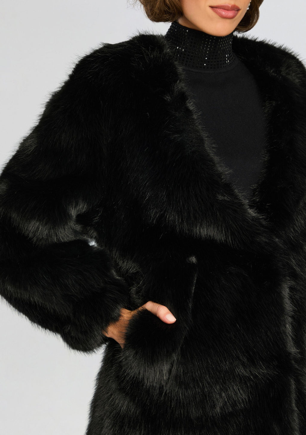 Heiress Faux Fur Jacket by retrofête in Black, product image 2
