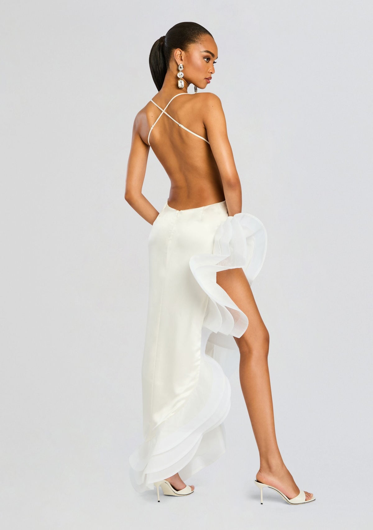 Kaitlin Dress by retrofête in White, product image 4