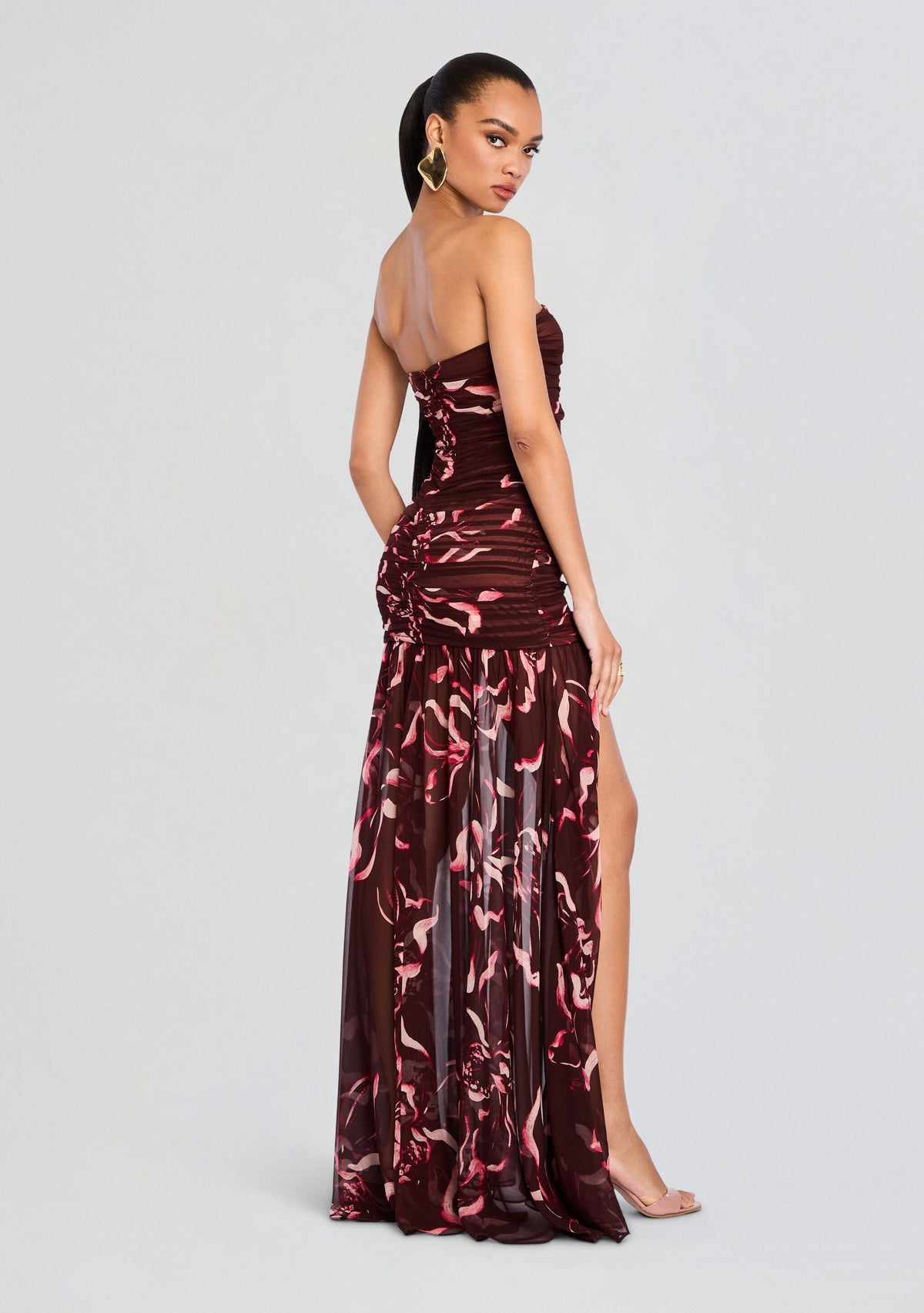 Annalise Dress by retrofête in Latte AbstractOrchid, product image 4