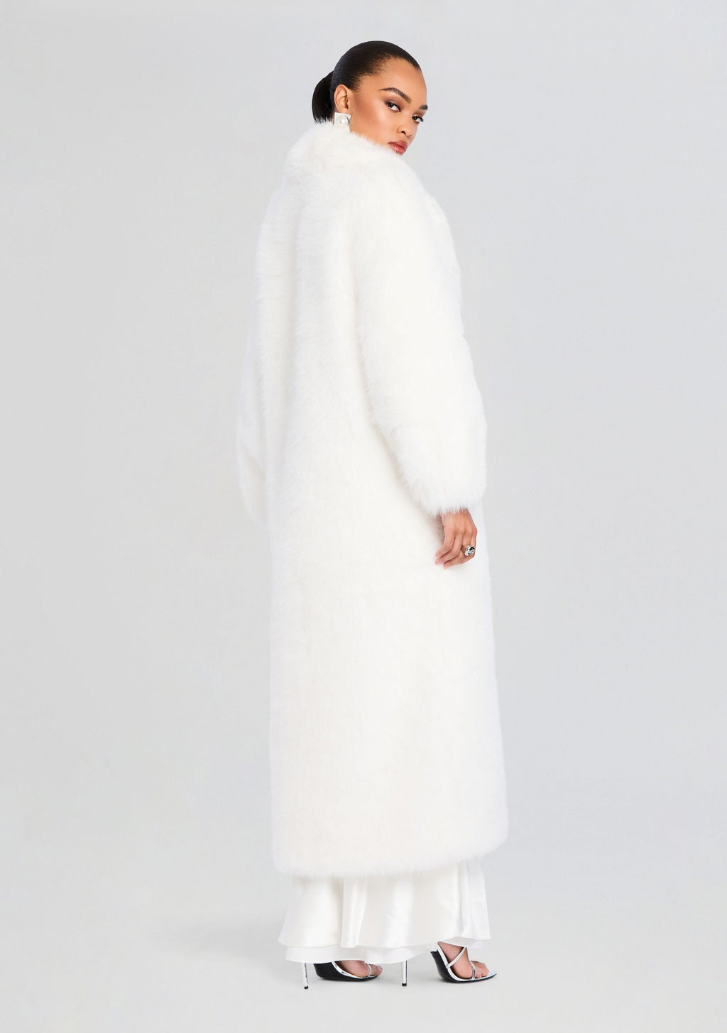 Dasha Faux Fur Jacket by retrofête in White, product image 5
