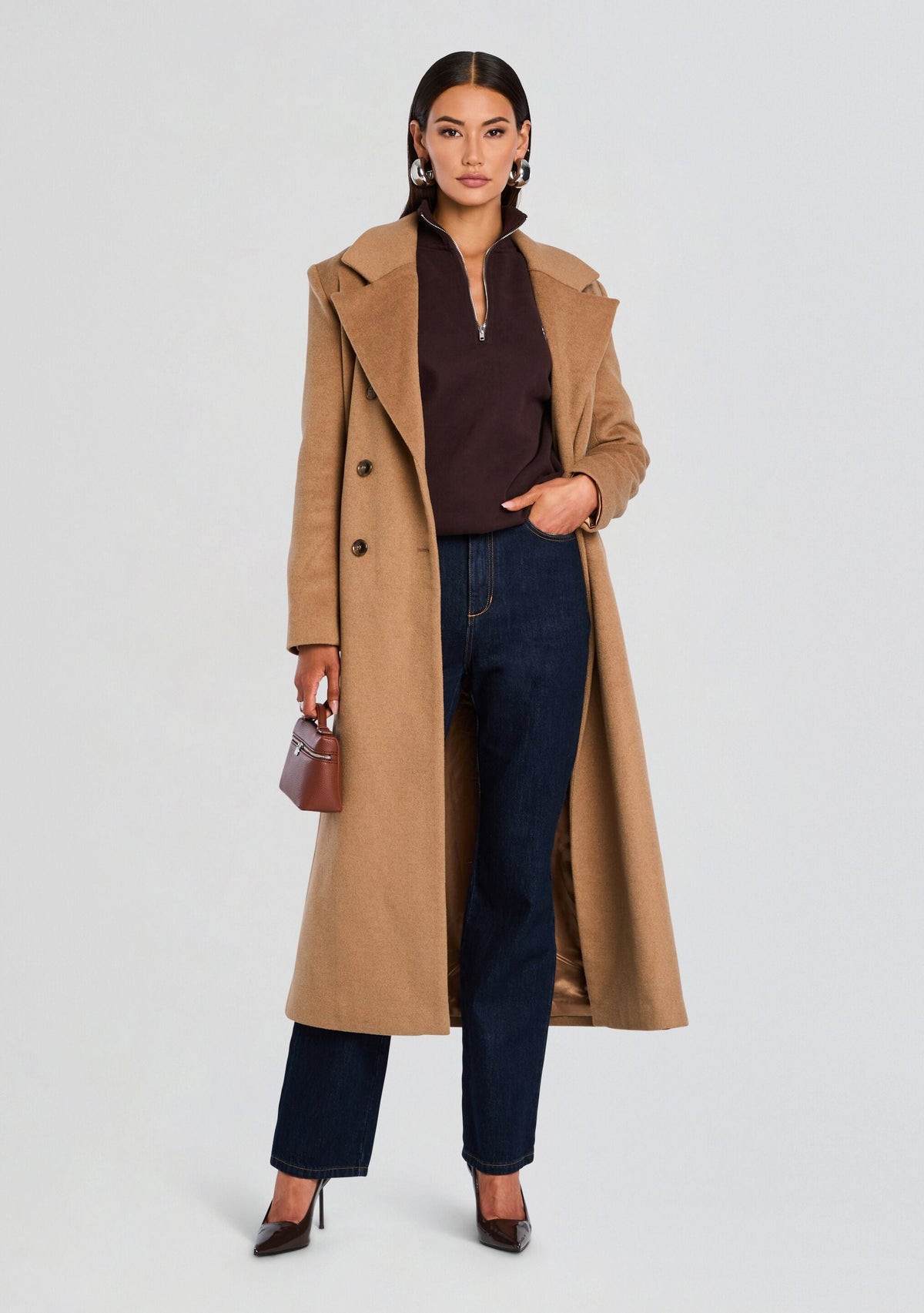 Asbury Sweatshirt by SEROYA in Ash Brown / White, product image 5