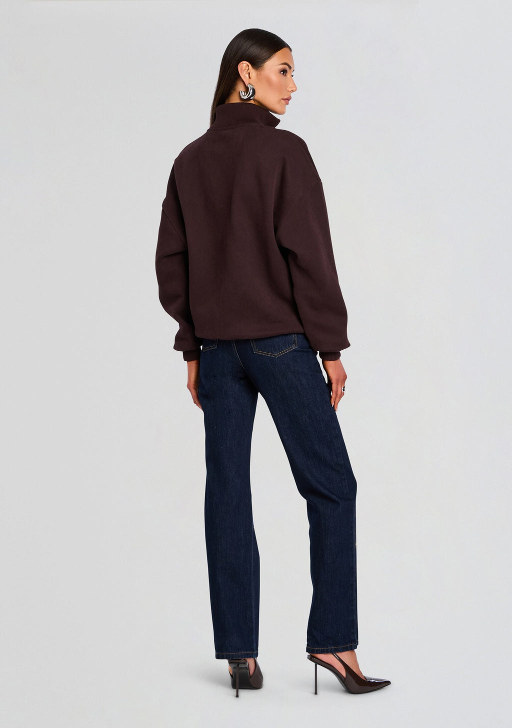 Asbury Sweatshirt by SEROYA in Ash Brown / White, product image 4