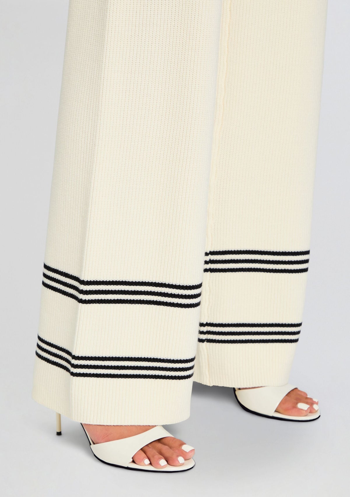 Poe Pant by SEROYA in Eggshell/ Black, product image 2