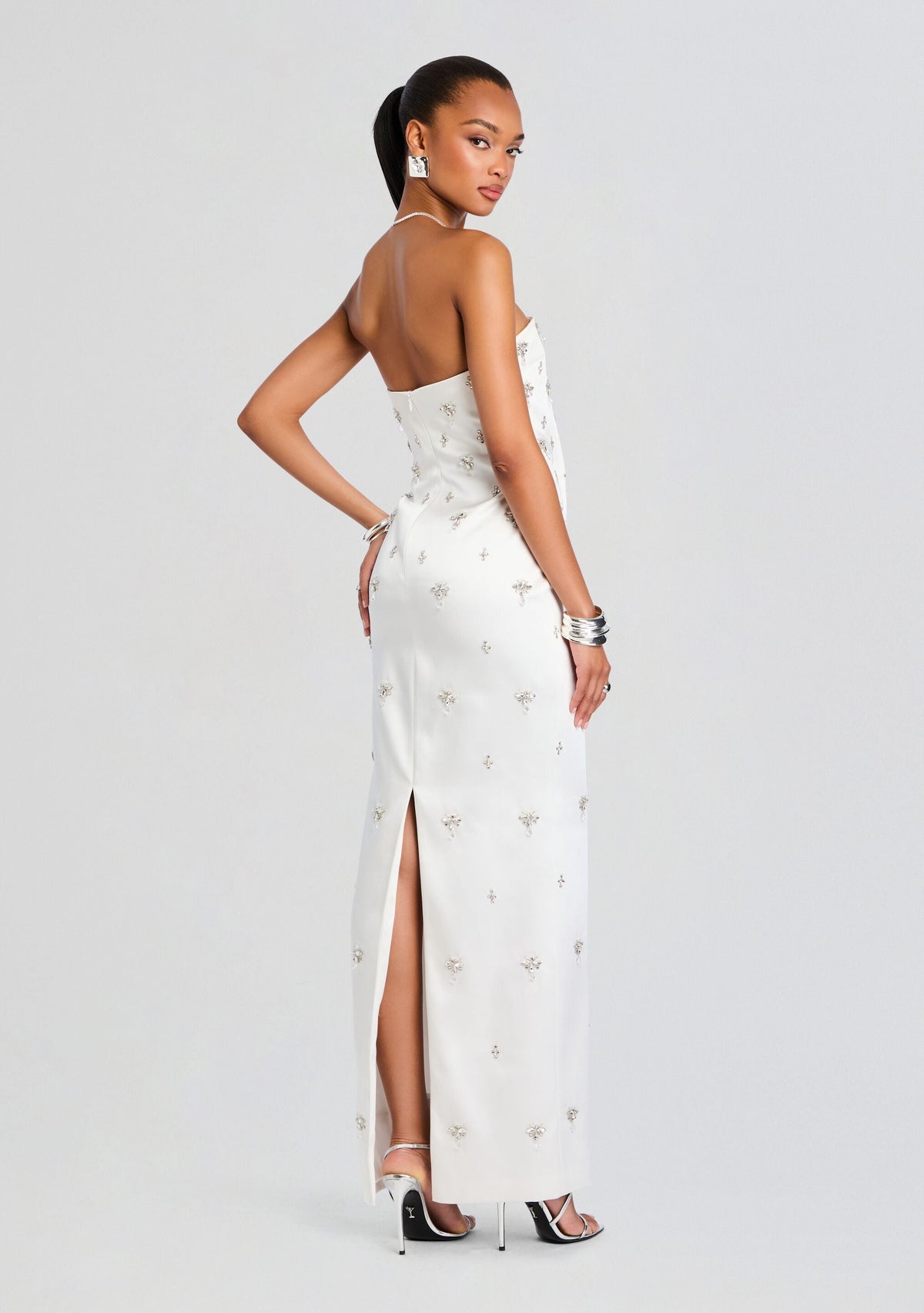 Elise Embellished Dress by retrofête in White, product image 4