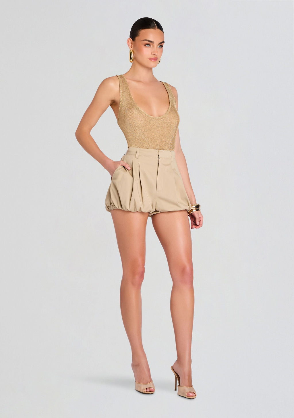 Jo Short by SEROYA in Sand, product image 4