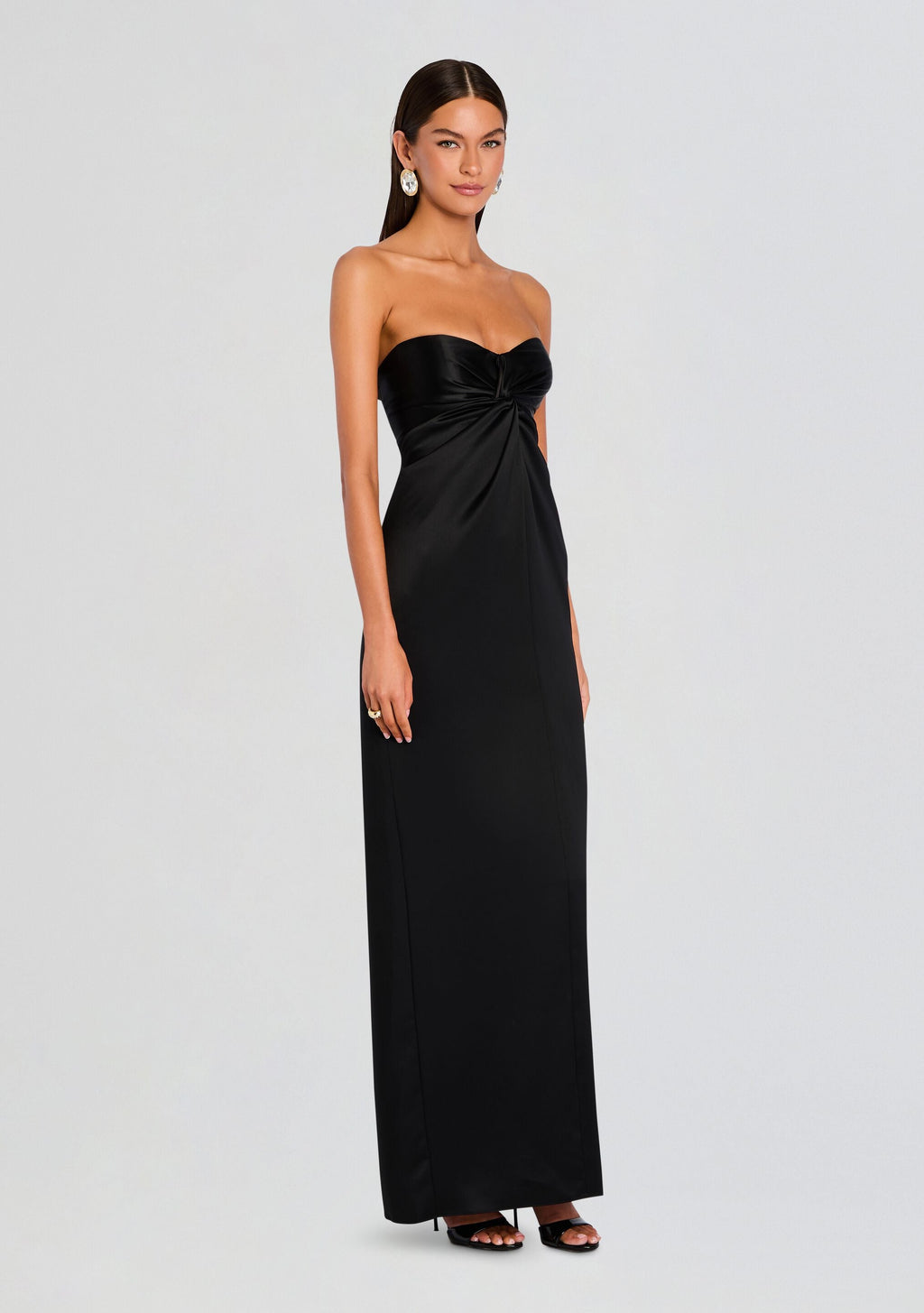 Olivine Dress by retrofête in Black, product image 3