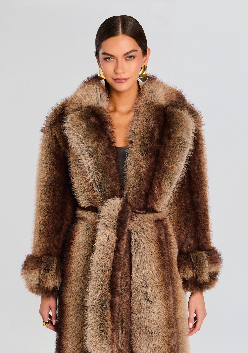 Shantel Faux Fur Coat by retrofête in Macchiato, product image 7
