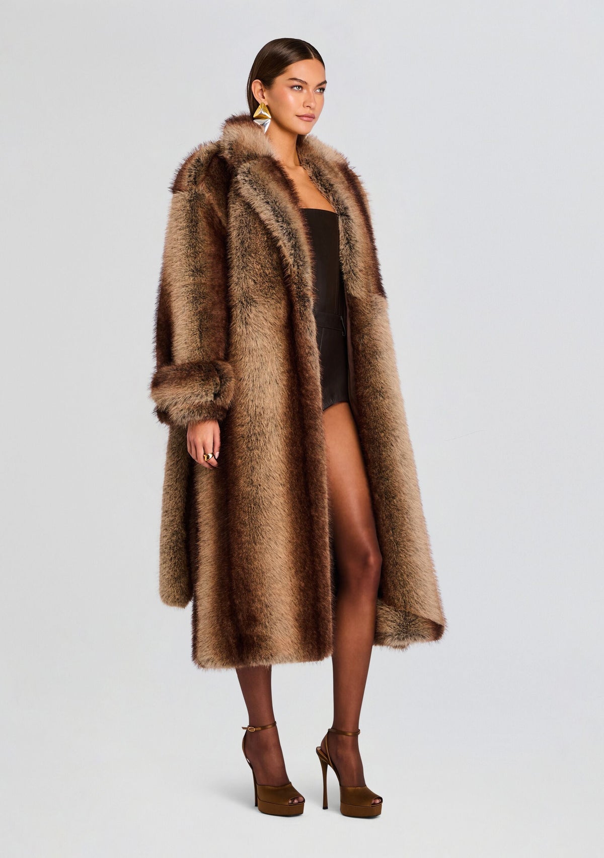 Shantel Faux Fur Coat by retrofête in Macchiato, product image 5