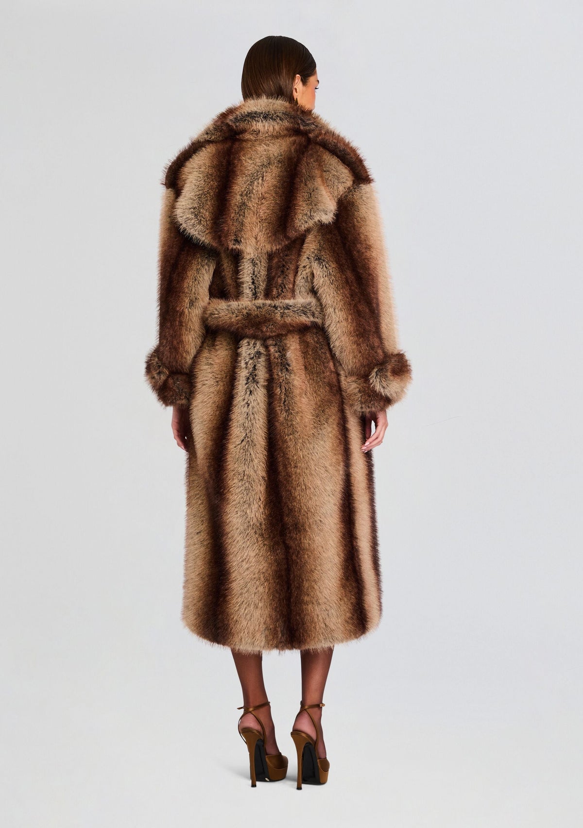 Shantel Faux Fur Coat by retrofête in Macchiato, product image 6