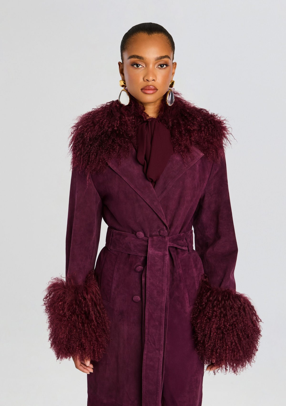 Britta Suede Coat by retrofête in Bordeaux, product image 6