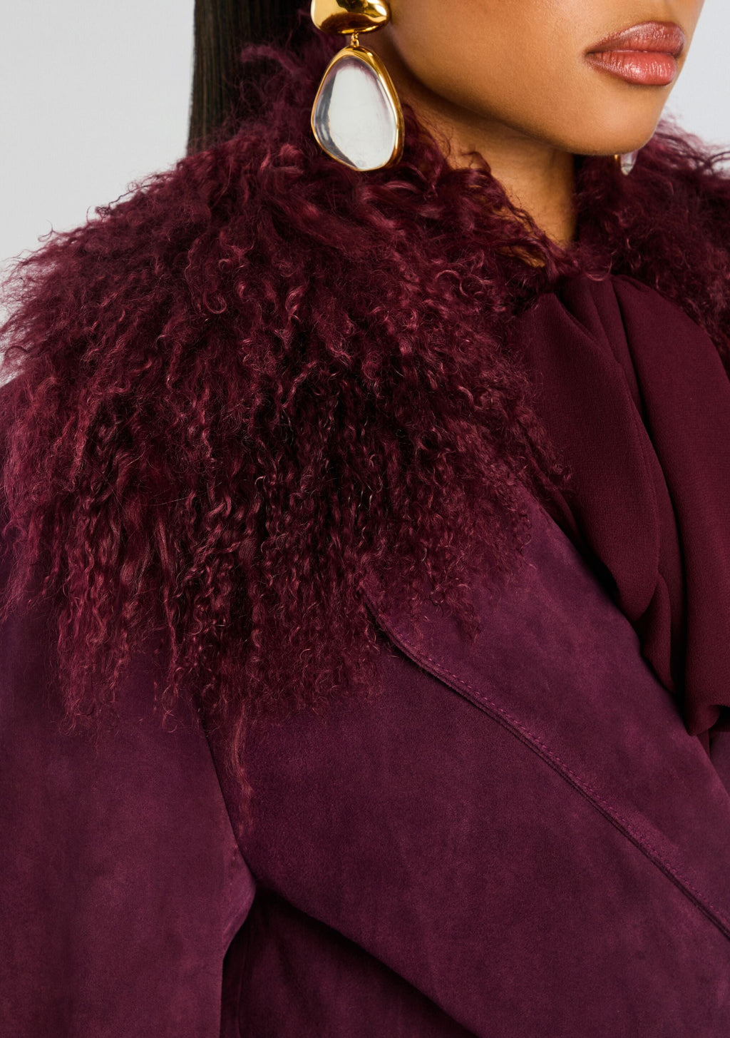 Britta Suede Coat by retrofête in Bordeaux, product image 2