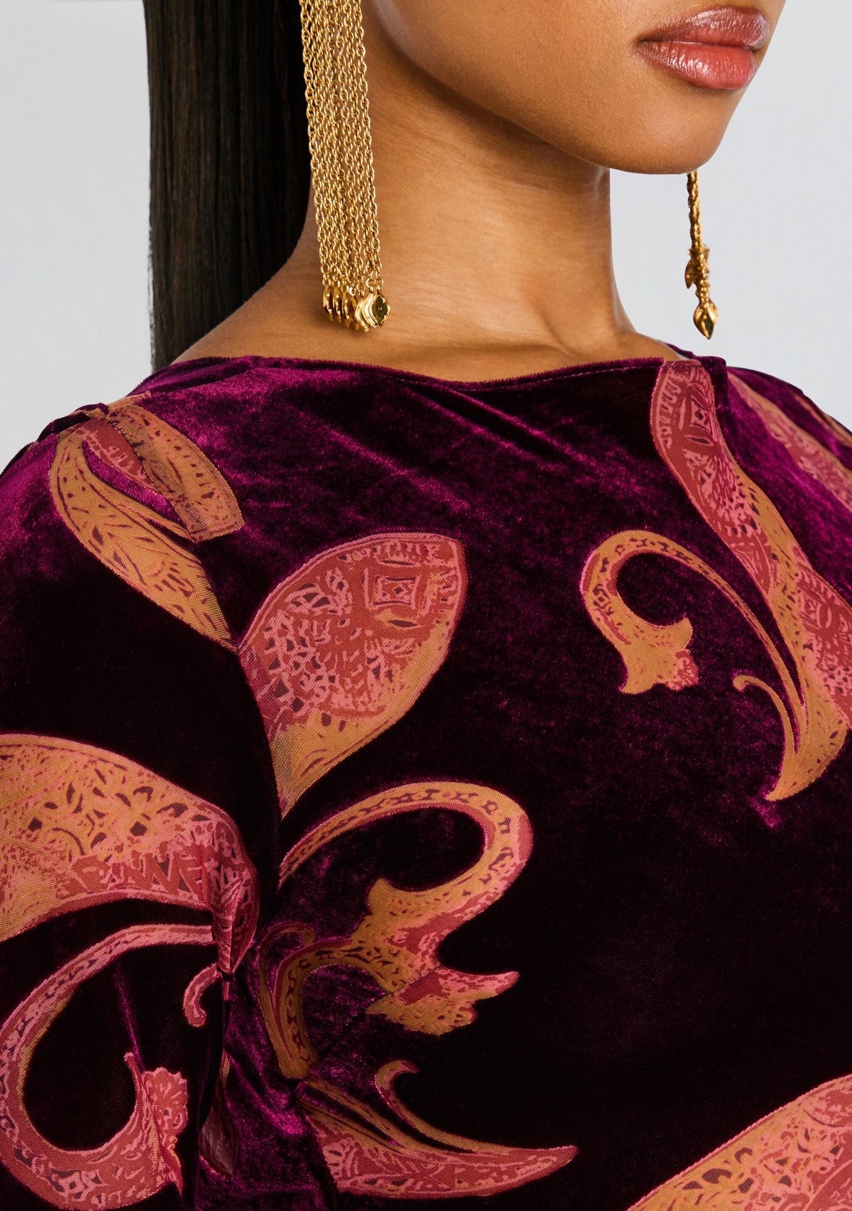 Iona Velvet Dress by retrofête in Dark Paisley, product image 2