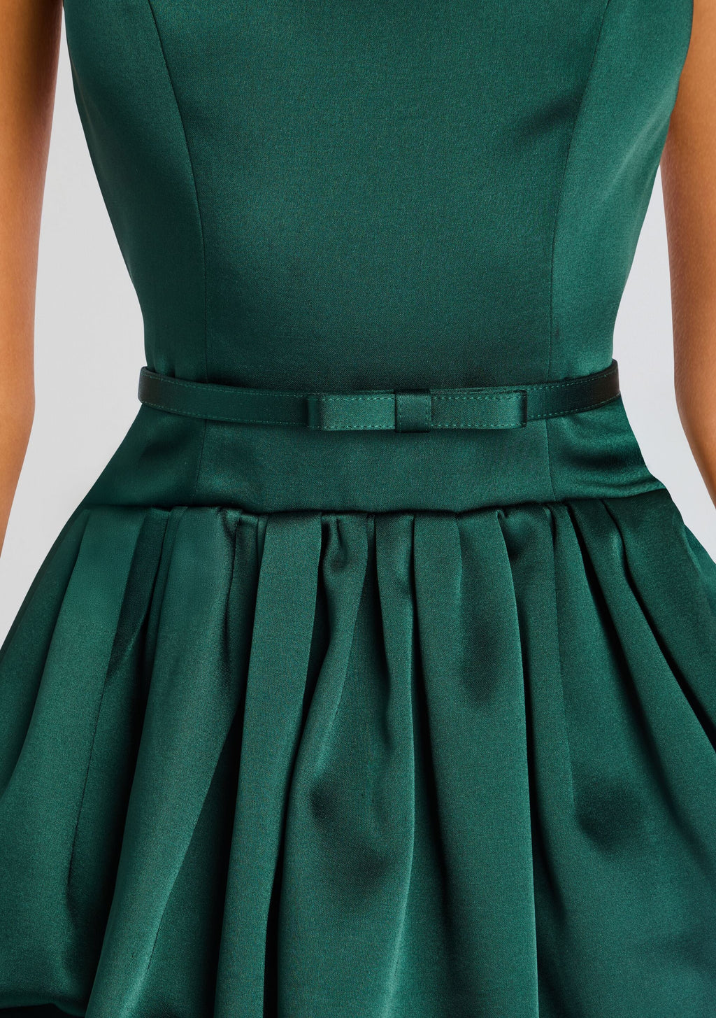 Isolde Dress by retrofête in Pine, product image 2