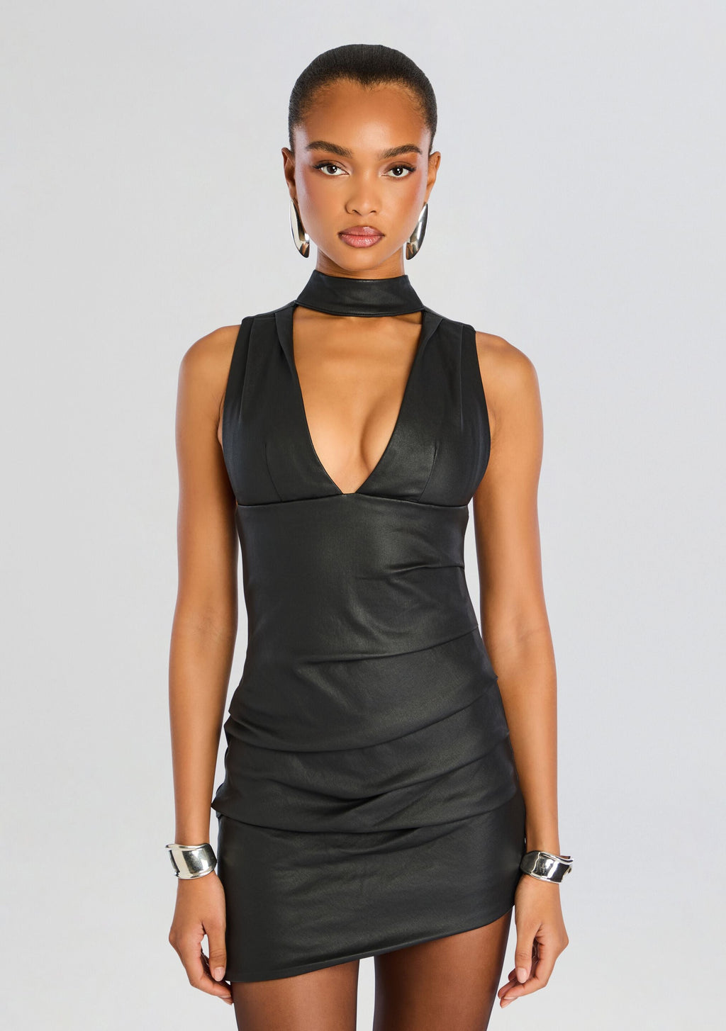 Sarina Dress by retrofête in Black, product image 6