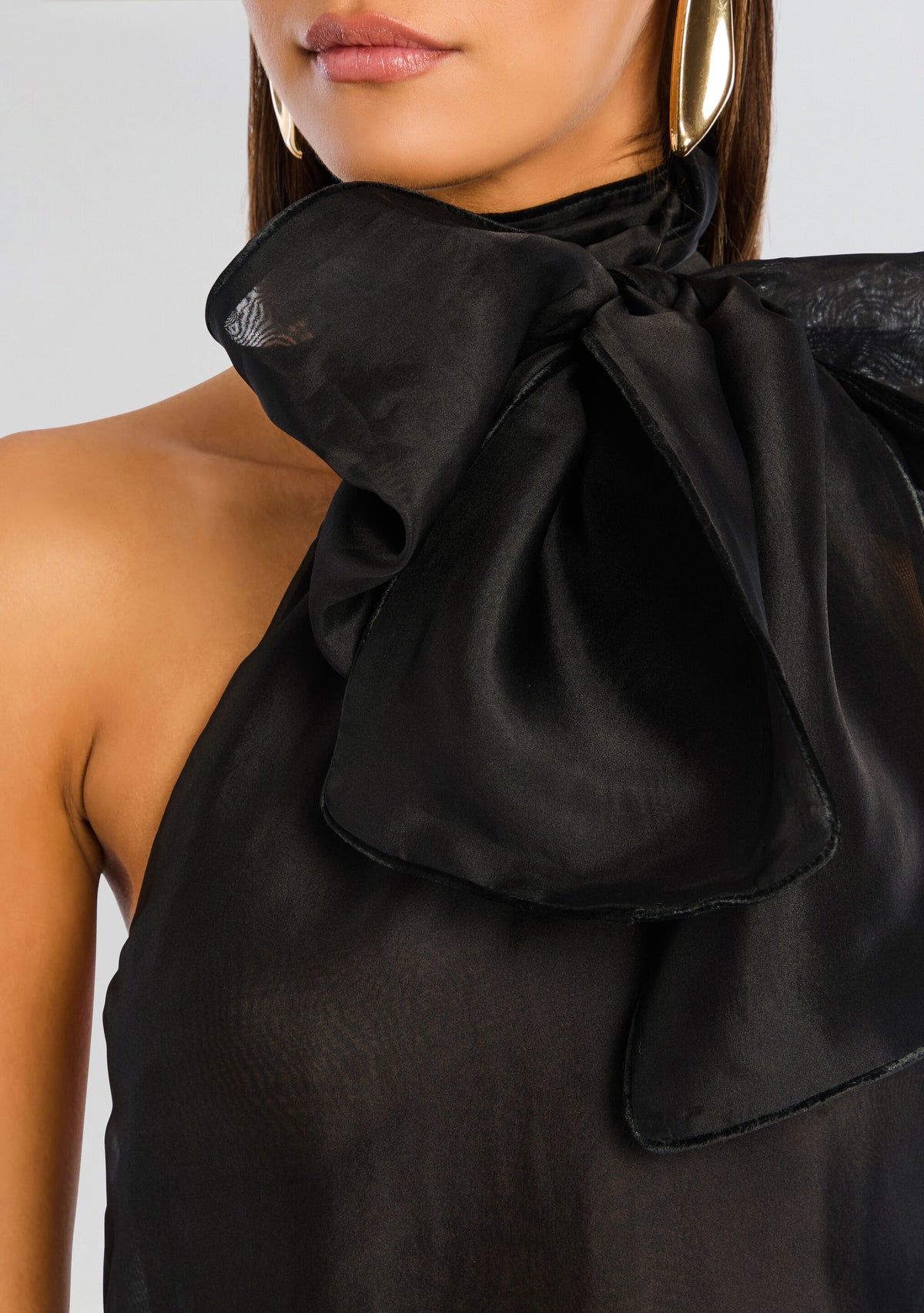 Indira Silk Top by retrofête in Black, product image 3