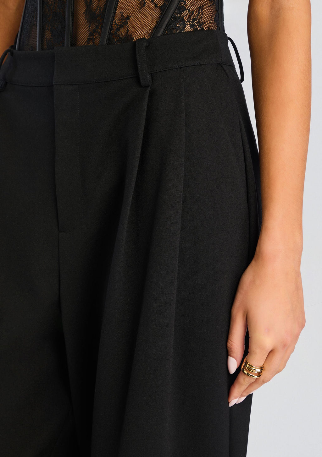Sonya Pant by SEROYA in Black, product image 3