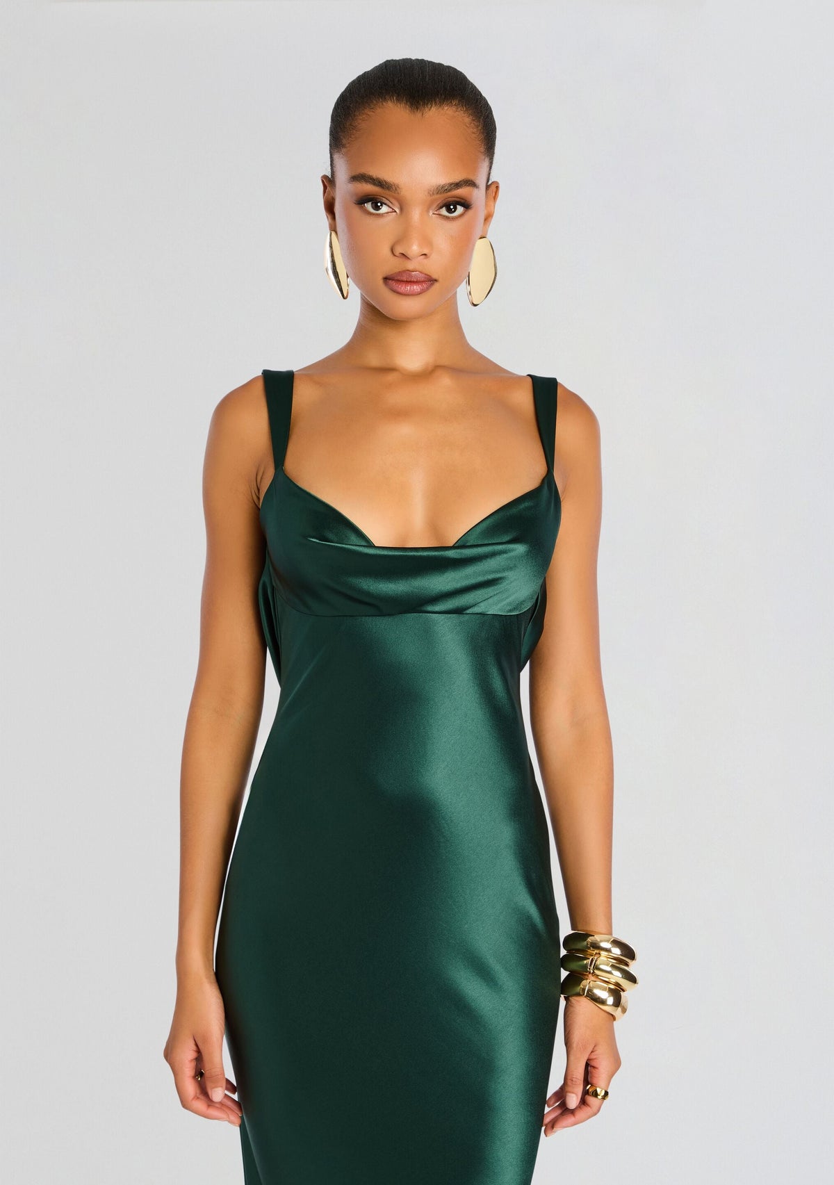 Vinicia Dress by retrofête in Pine, product image 6