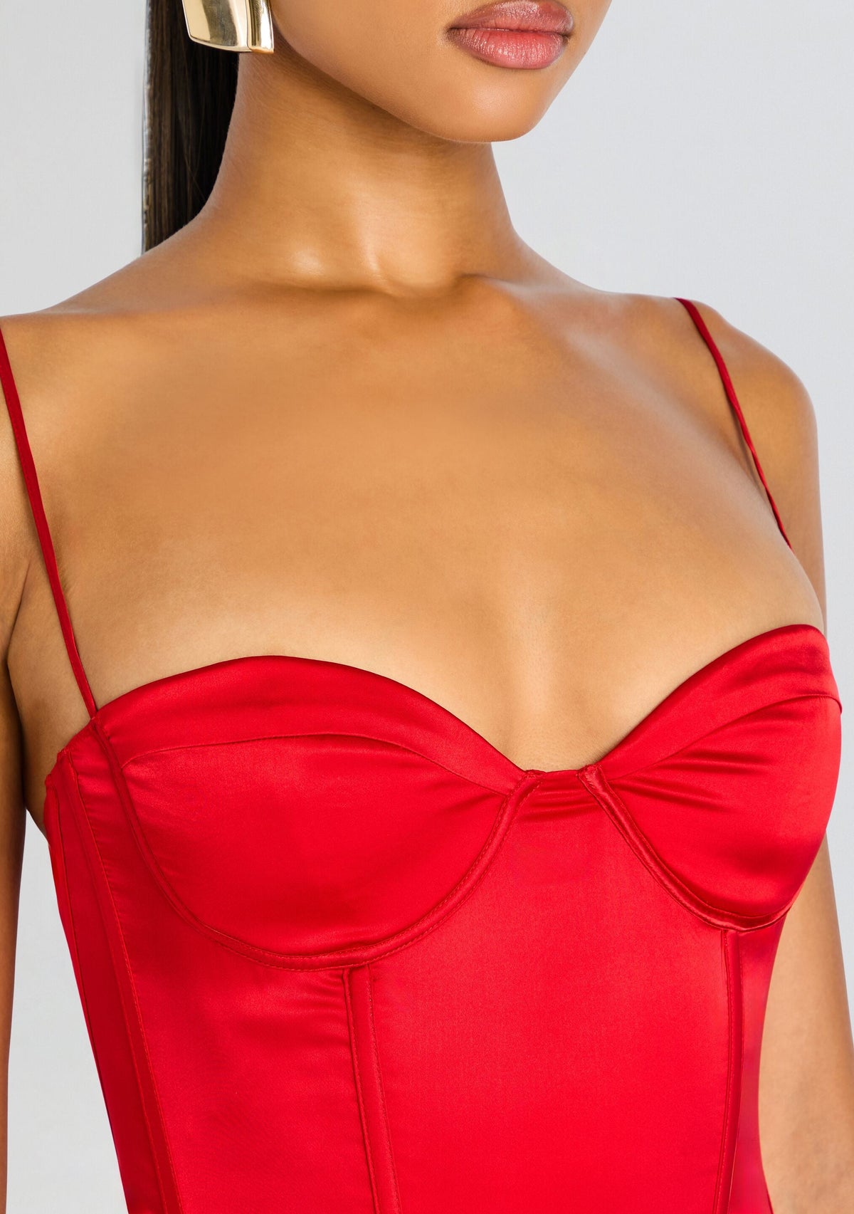 Mairead Dress by retrofête in Red, product image 2