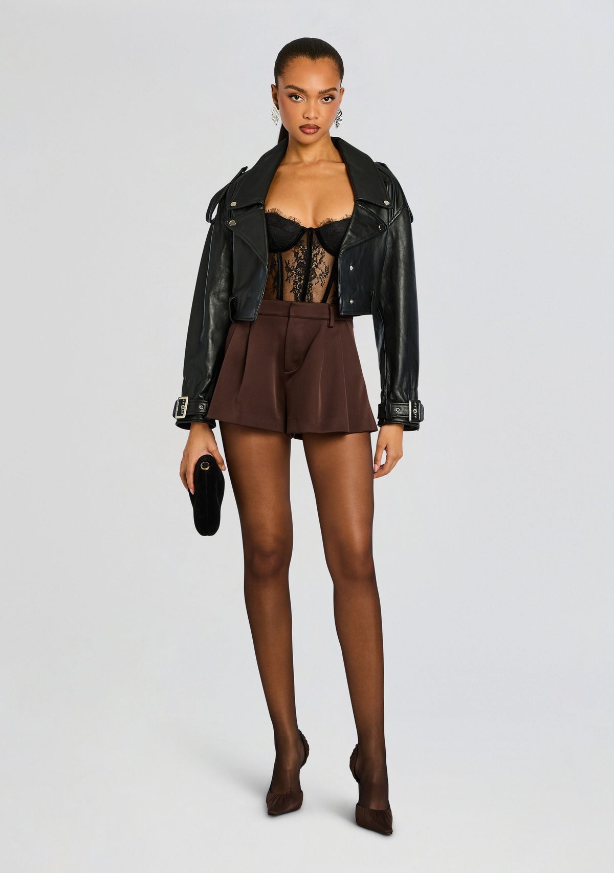 Carol Short by SEROYA in Ash Brown, product image 6
