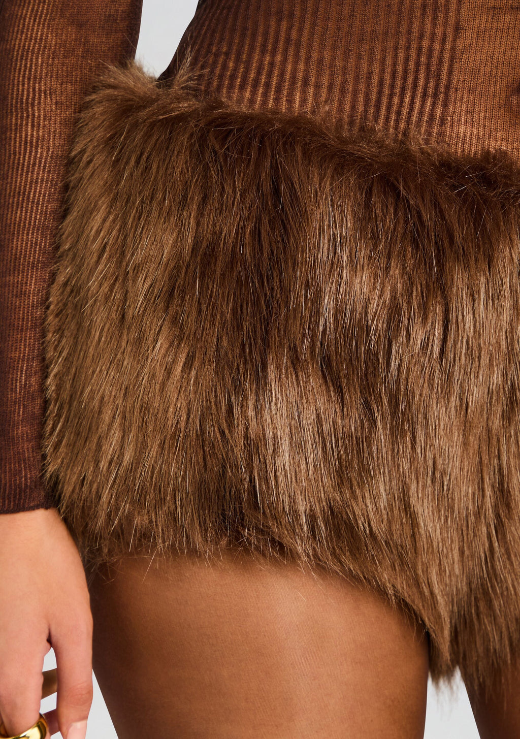 Arista Faux Fur Short by retrofête in Brown, product image 3