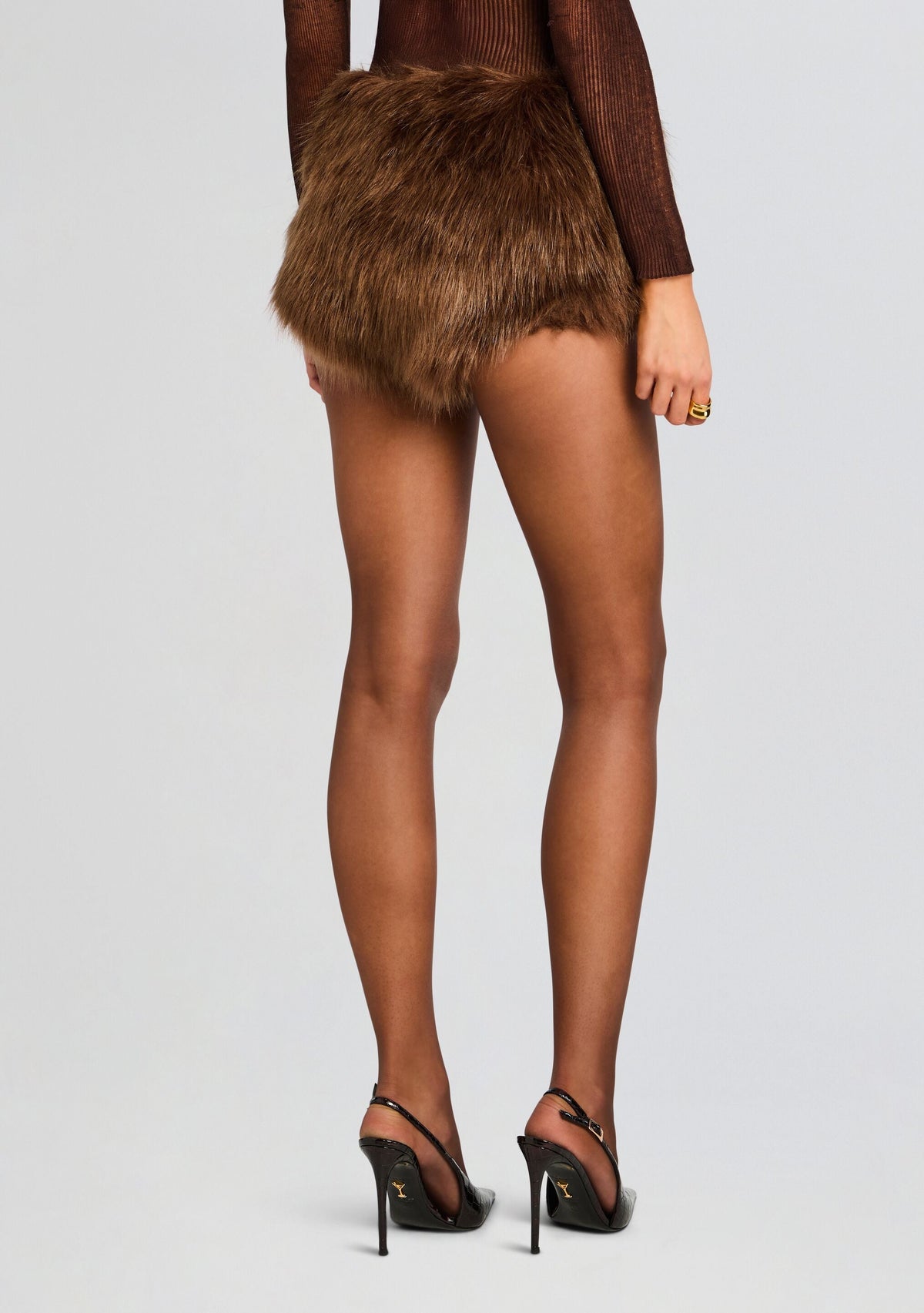 Arista Faux Fur Short by retrofête in Brown, product image 5
