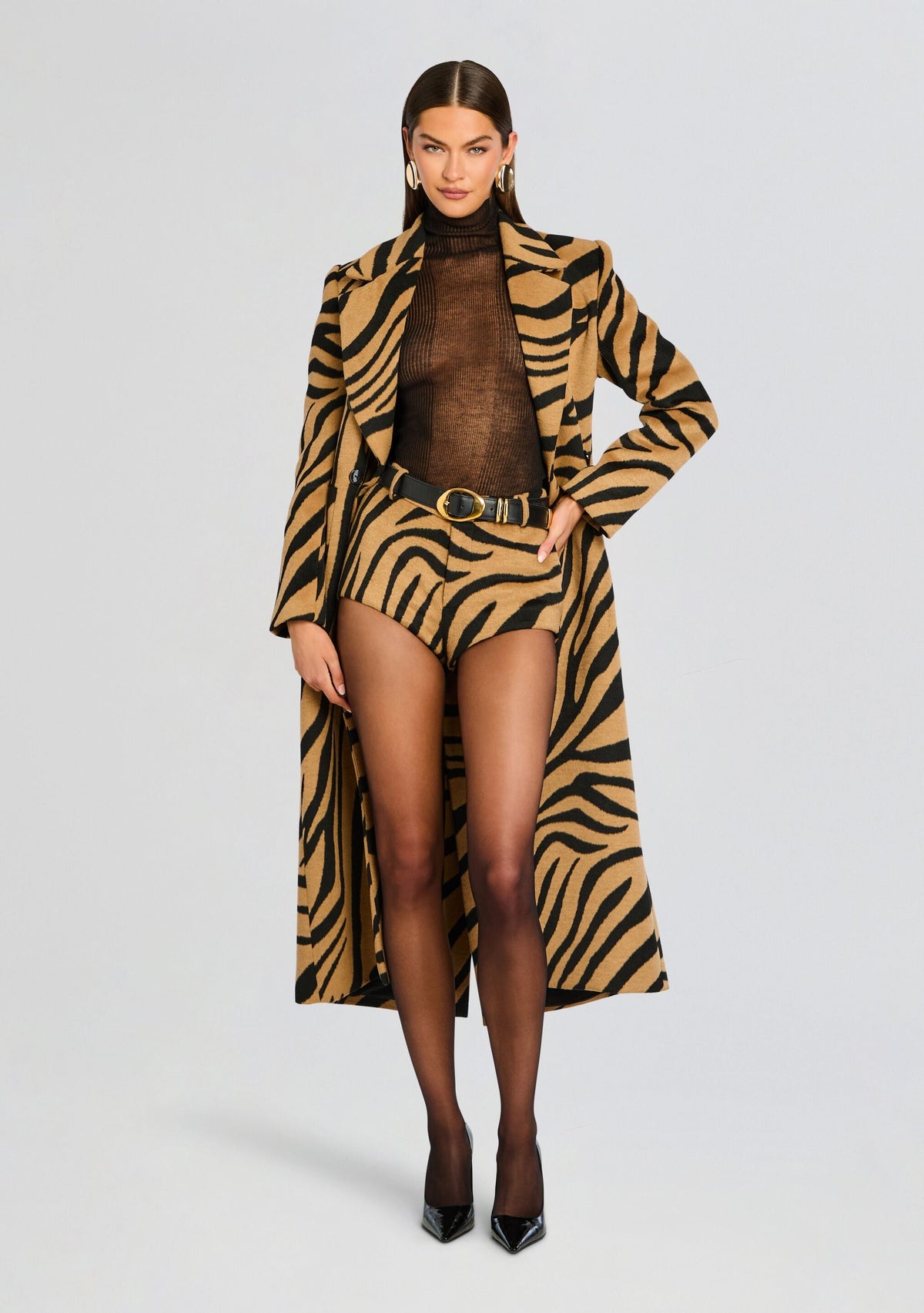 Katerina Short by SEROYA in Zebra, product image 2