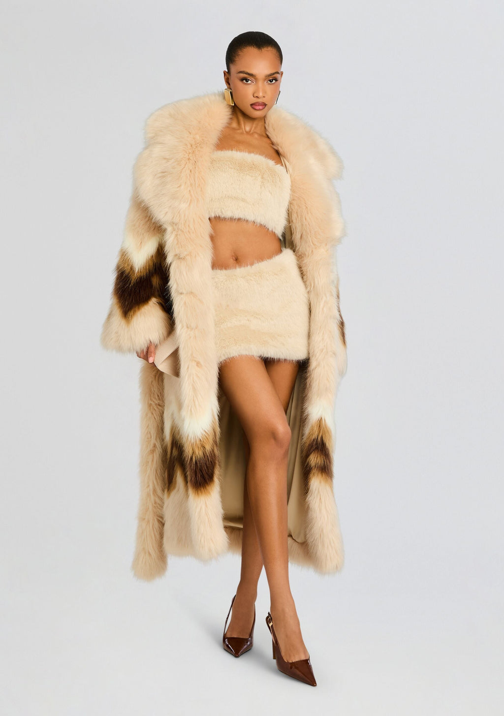 Vada Faux Fur Bandeau by retrofête in Chai, product image 7