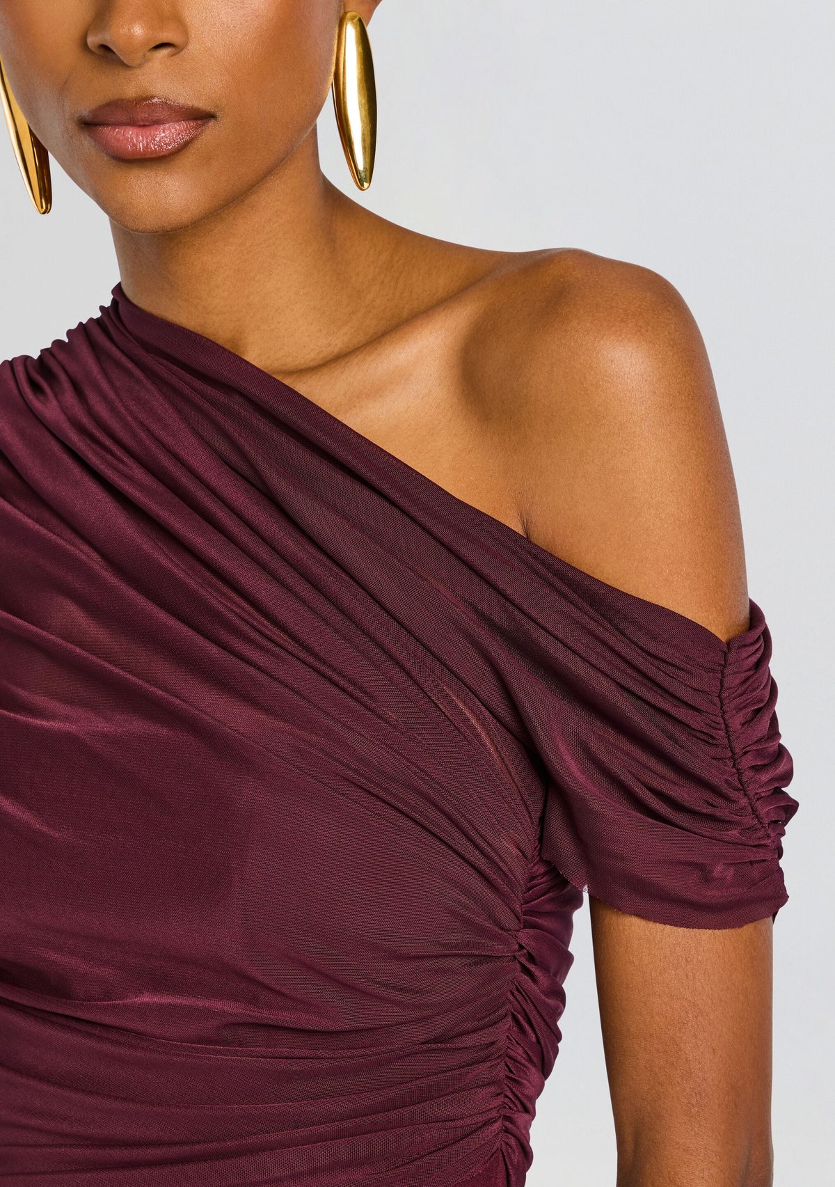 Selma Mini Crepe Dress by SEROYA in Merlot, product image 2