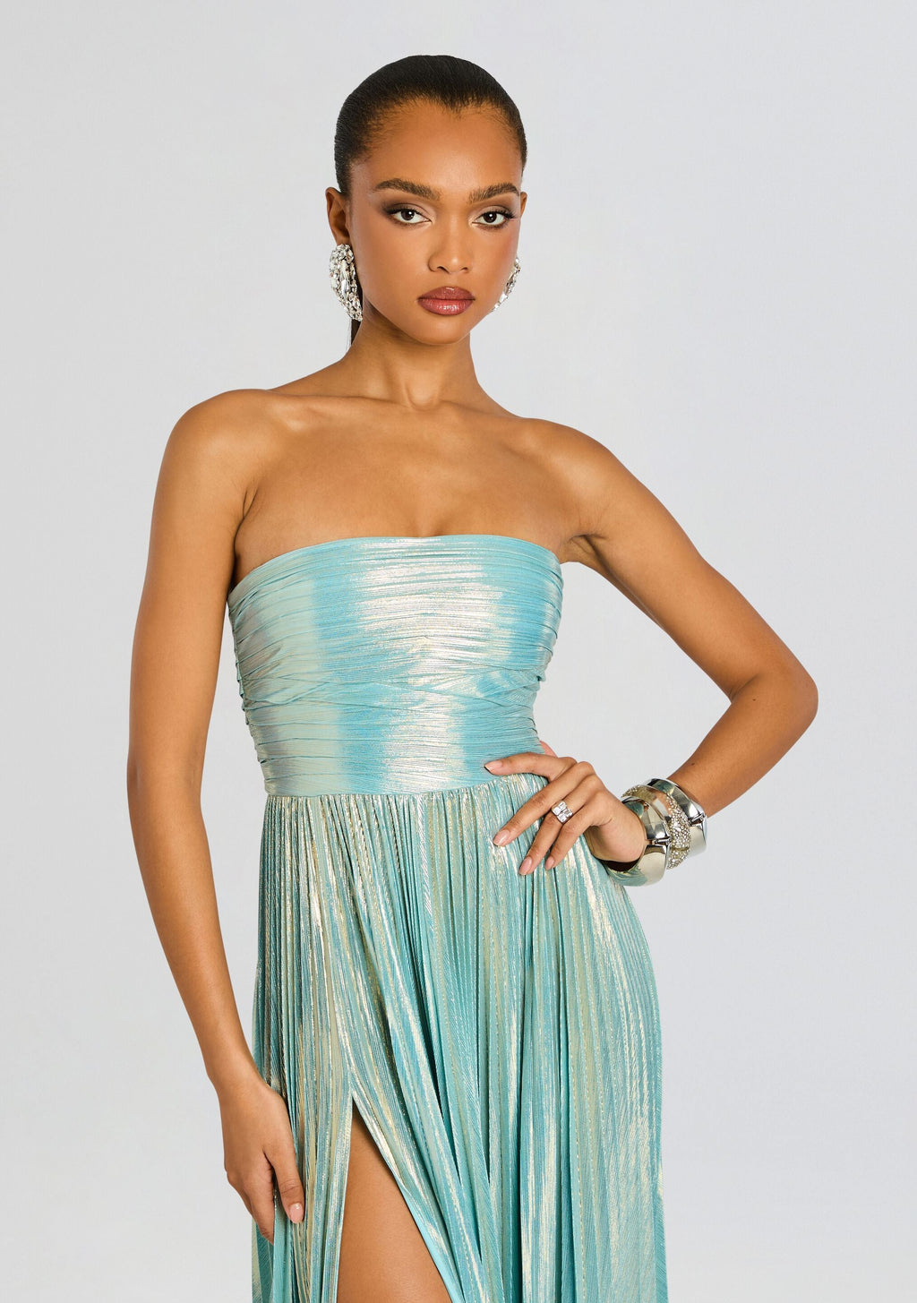 Sevyn Dress by retrofête in Seychelles, product image 5