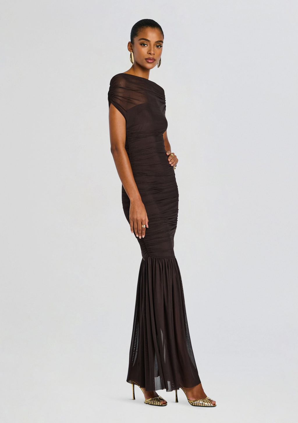 Noel Gown by SEROYA in Ash Brown, product image 3