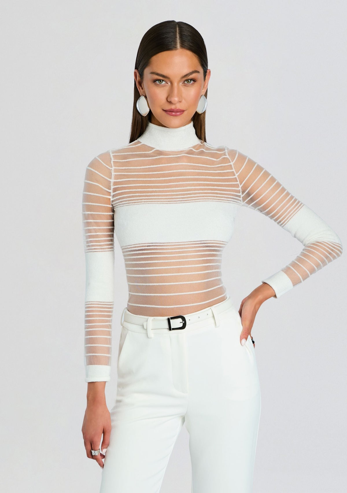 Katrine Top by retrofête in White, product image 1