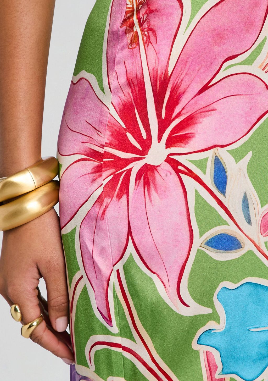 Vivi Silk Dress by retrofête in Kiwi Hibiscus Floral, product image 3