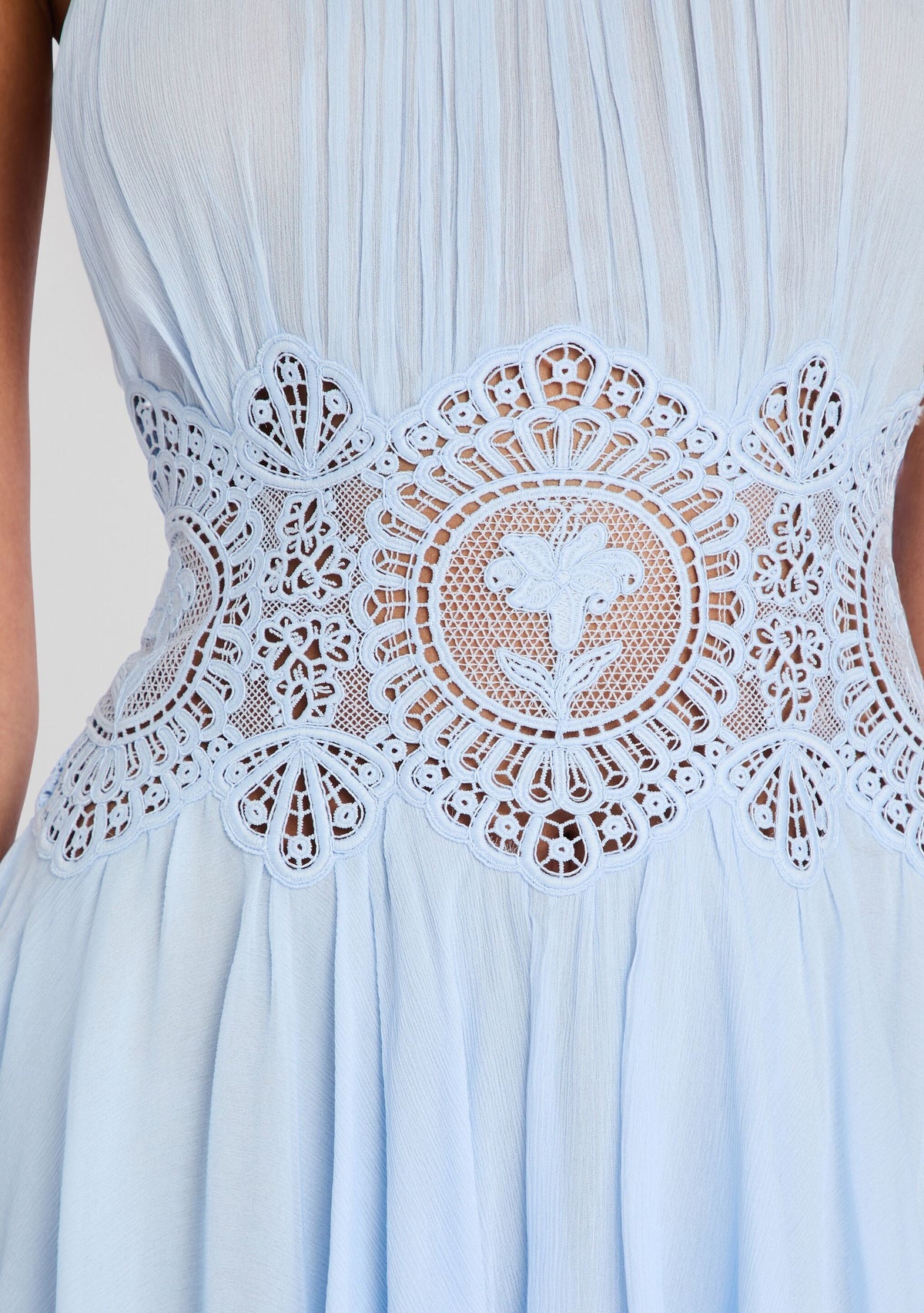 Nirvanna Dress by retrofête in Glace, product image 2