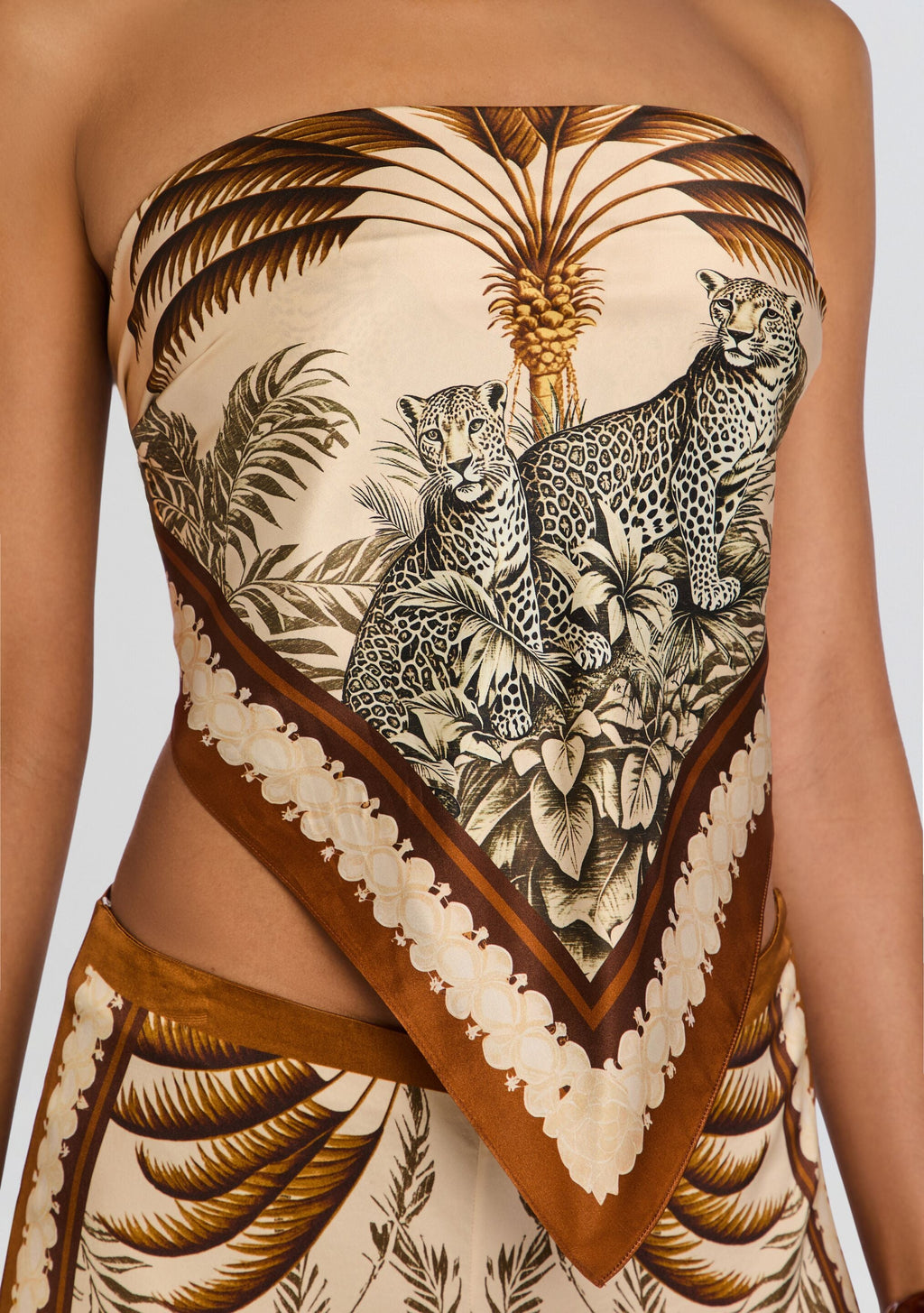 Alivia Silk Top by retrofête in Ochre Palma, product image 3