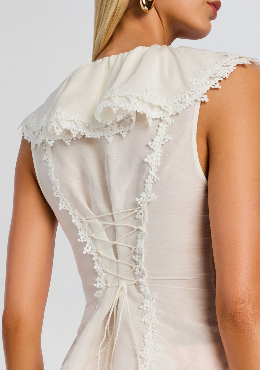 Myrth Top by retrofête in White, product image 3