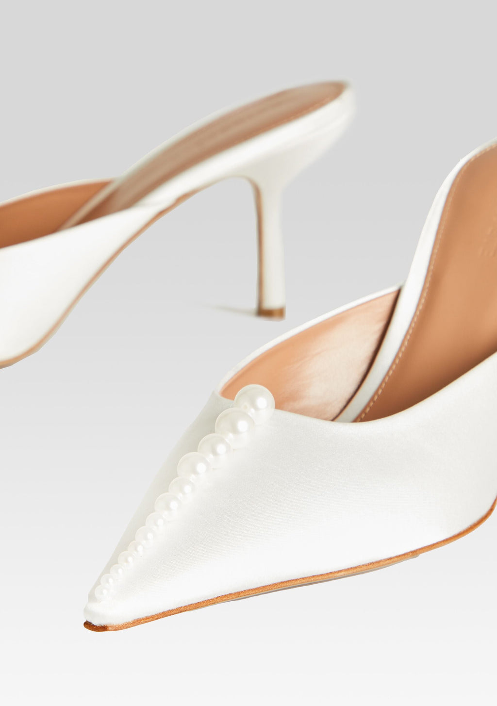 Ariel Mule by retrofête in White, product image 3