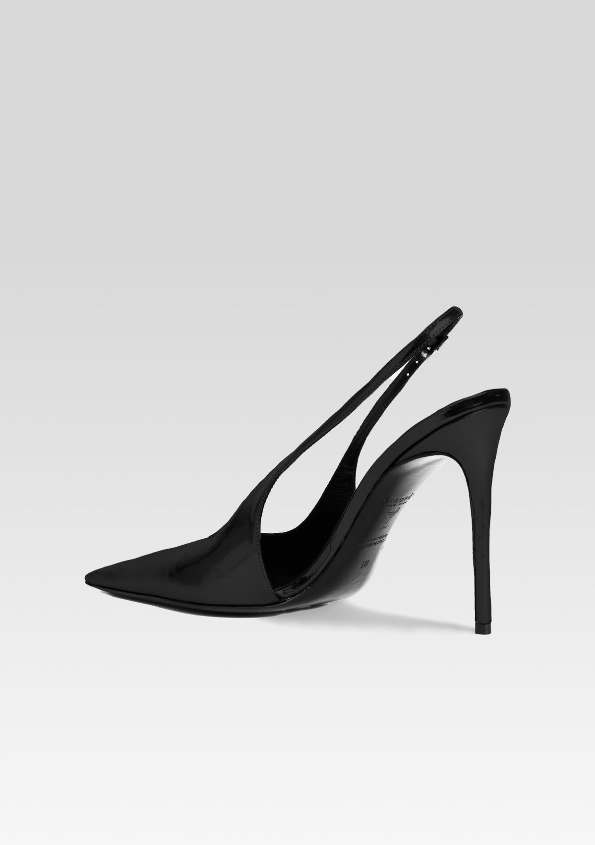 Cindy Slingback Heel by retrofête in Black, product image 4