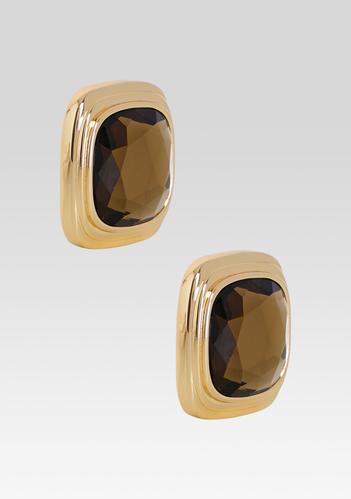 Clive Earring by retrofête in Gold/Ochre, product image 3