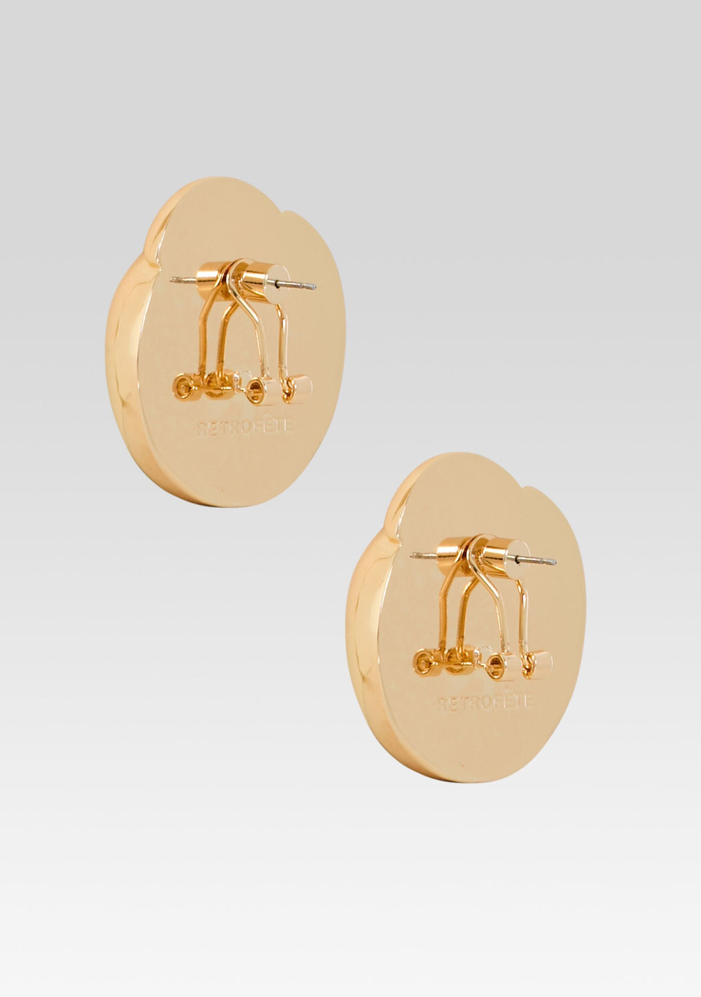 Doma Earring by retrofête in Gold, product image 4