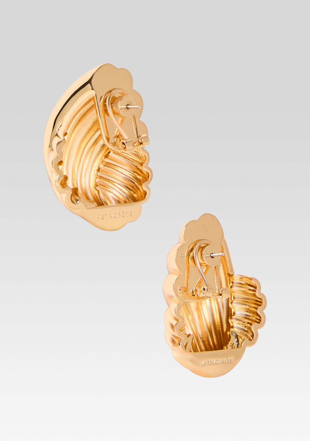 Jill Earring by retrofête in Gold, product image 4