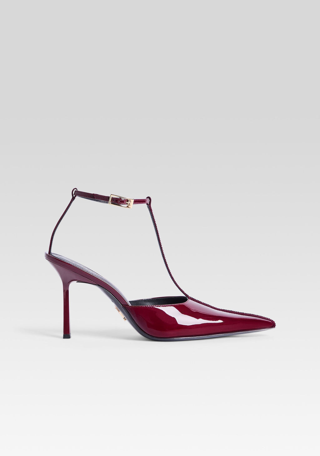 Lenu Pump by retrofête in Pinot, product image 1